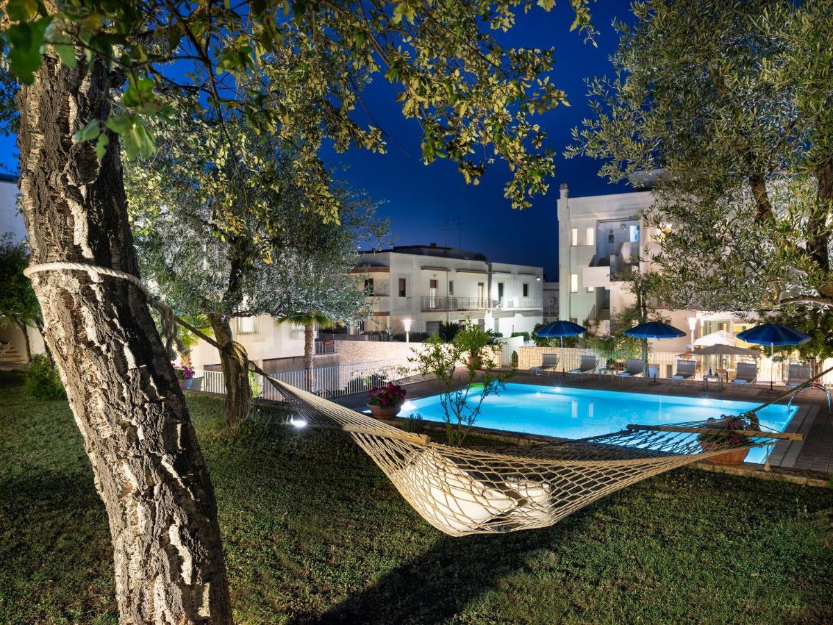 Hotel Colle Del Sole 4* 알베르벨로